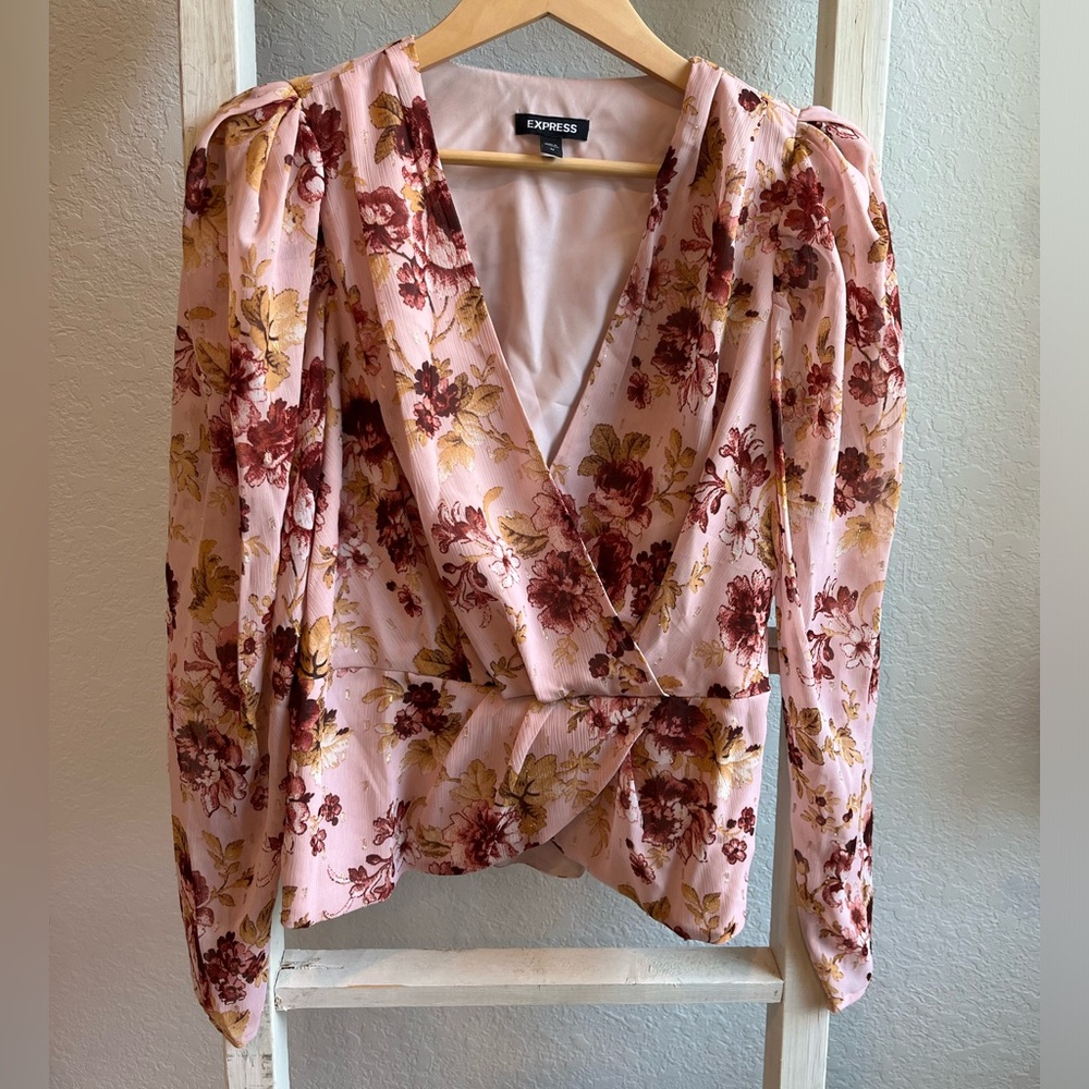 NWOT Express long sleeve blouse